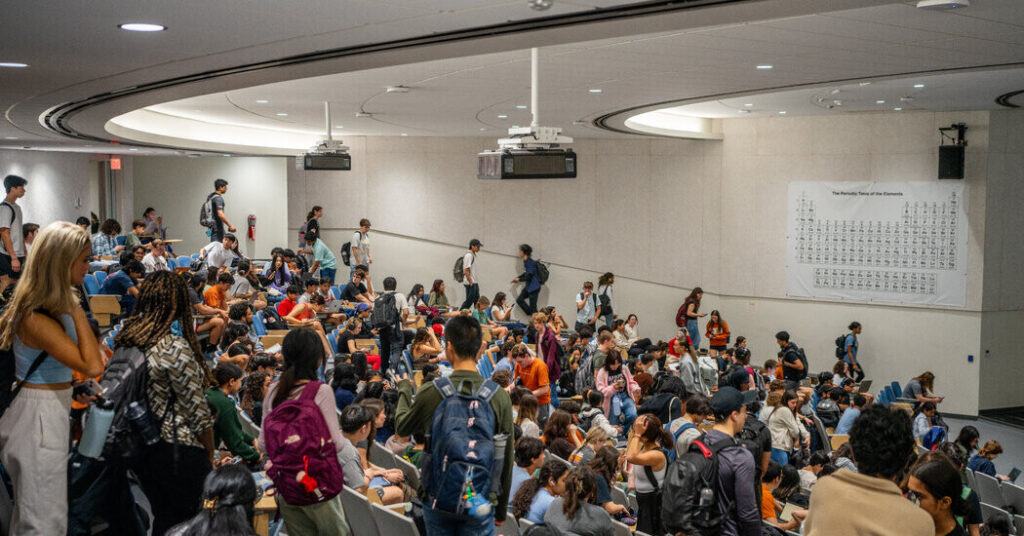 Chinese Students Reconsider the U.S. as Republicans Threaten Their Visas