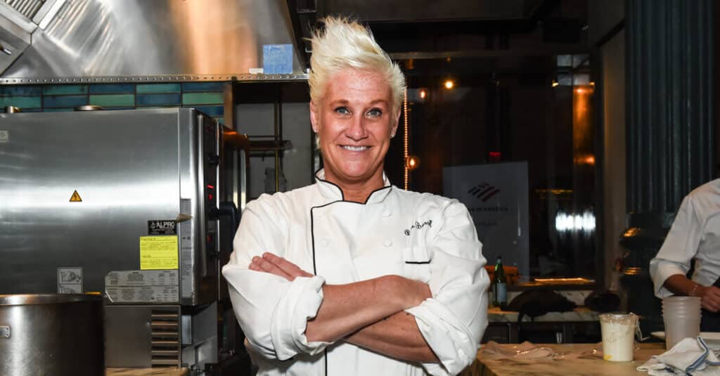 Anne Burrell, Chef and Food Network Star, Dies at 55