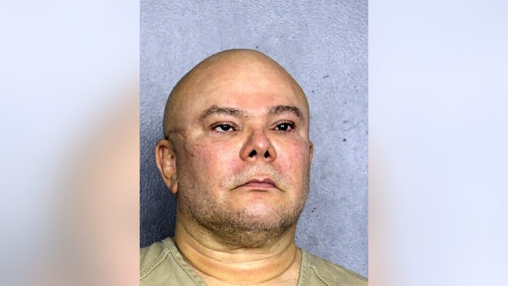 Former DEA snitch known as ‘Bowling Ball’ charged with extorting cocaine kingpins