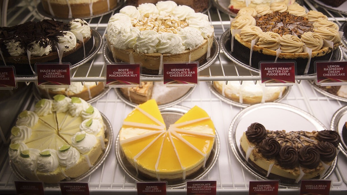 Sweet deception? Loyal customers accuse iconic dessert chain of 'shrinkflation'  at george magazine