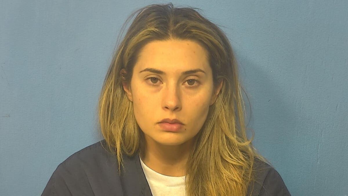 Illinois teacher indicted on 52 additional charges in student sexual abuse case  at george magazine