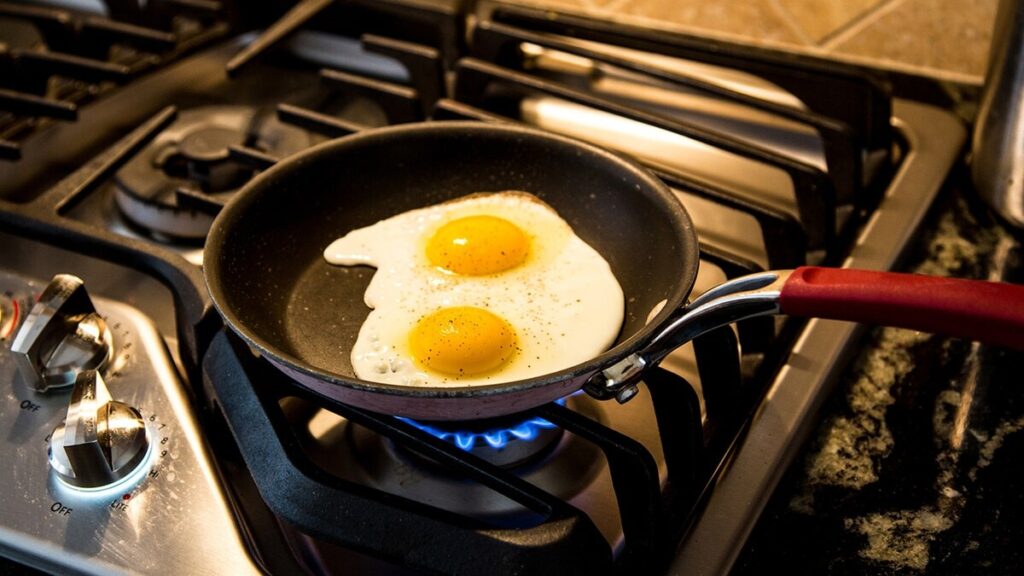 Nonstick pans face potential ban in New York amid health concerns