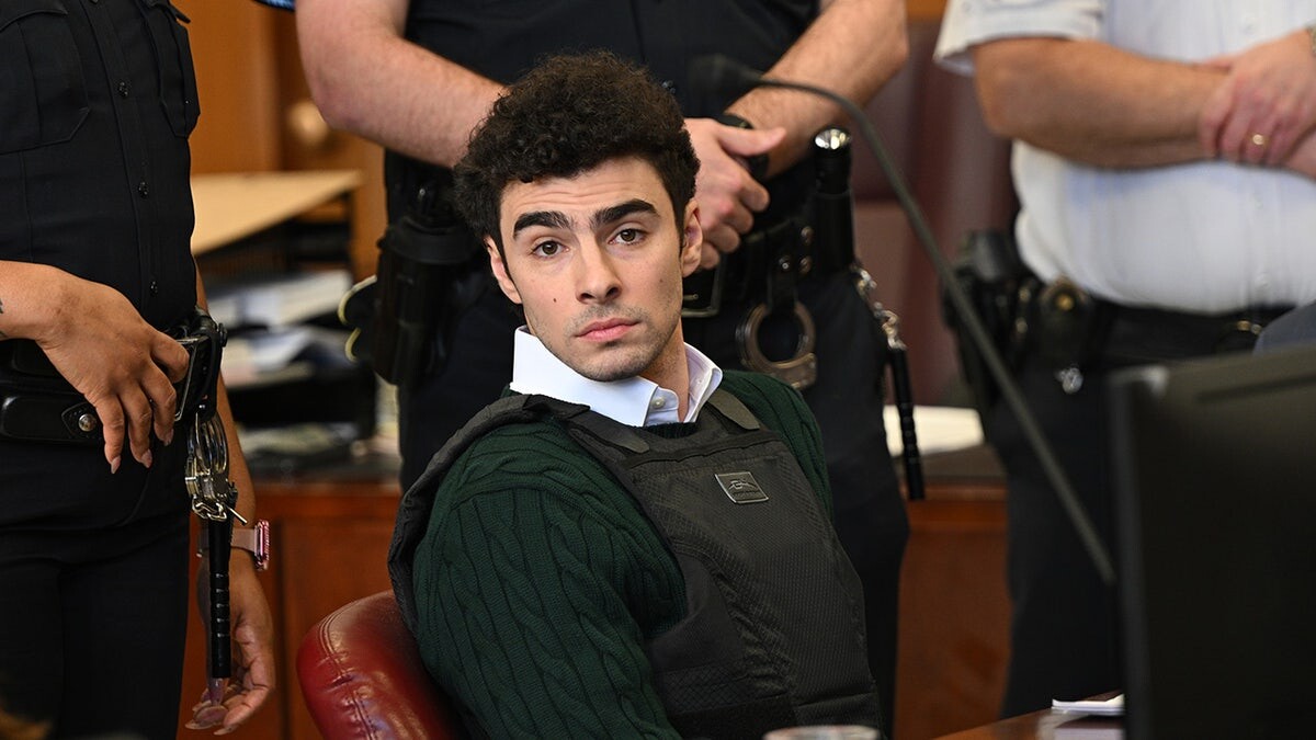 Luigi Mangione's team asks court to remove 'shackles,' bulletproof vest on UnitedHealthcare CEO murder suspect  at george magazine