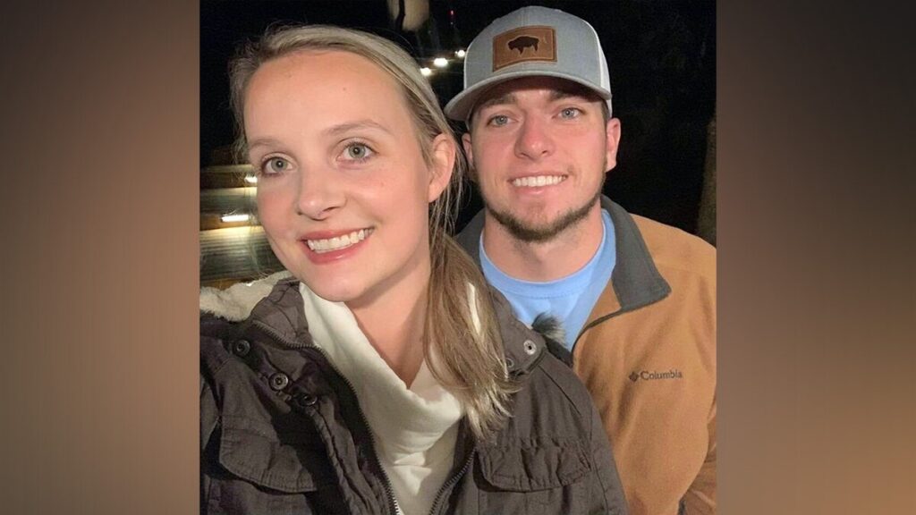 Young mother thrown from boat leaves behind grieving husband, 4 children after Alabama waters tragedy
