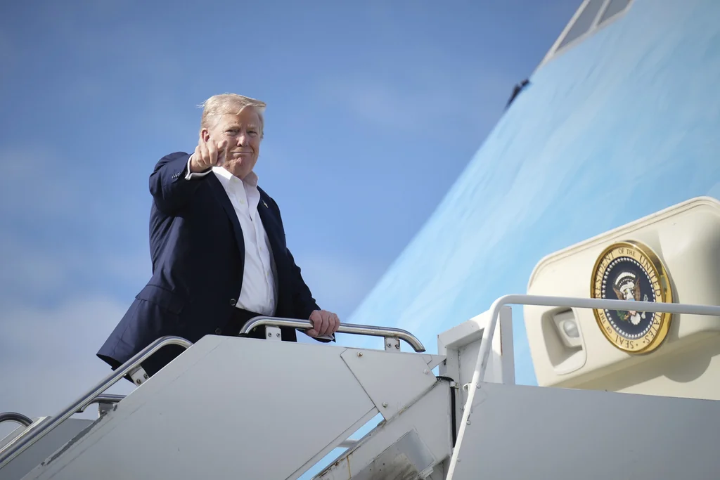 Trump teases 25% tariffs on India as trade deal deadline looms