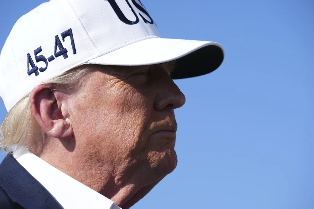 Trump signs trio of executive actions dealing with energy, trade, and hiring
