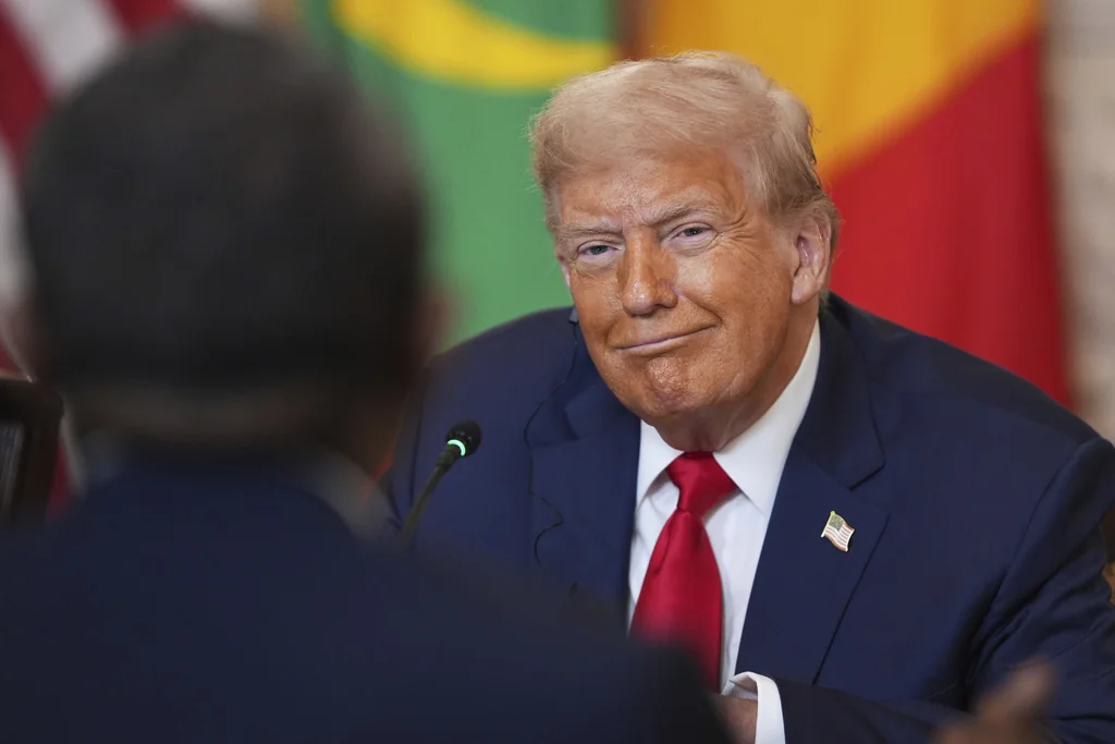 ‘ANYBODY BUT “TOO LATE”‘: Who’s on Trump’s short list to replace Powell as Fed chairman