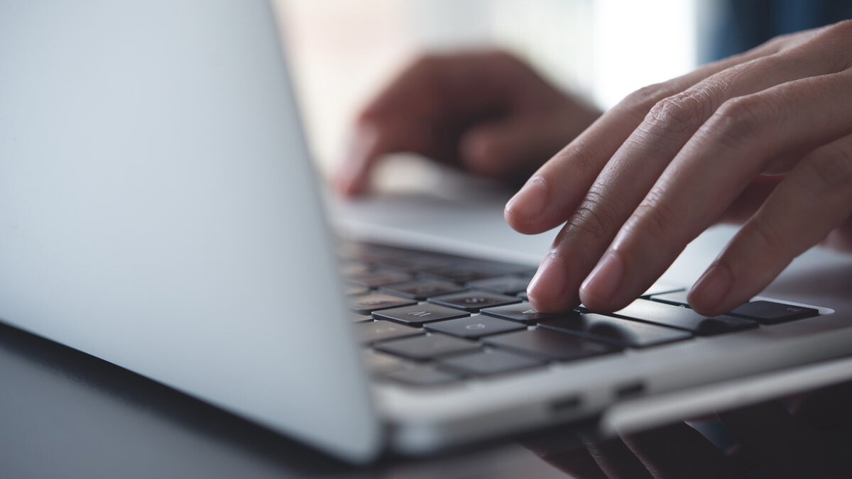 Get up to 42% off on new MacBooks, iPads and Samsung laptops during Prime Day  at george magazine