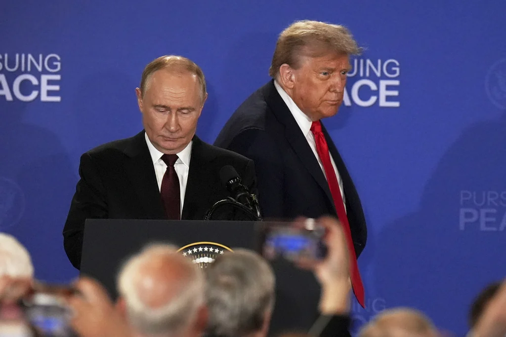 ‘No deal until there’s a deal’: Trump sums up Putin meeting in surprisingly brief press conference