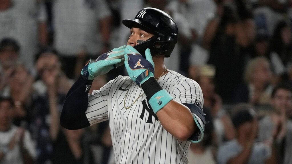 Aaron Judge passes Yankees legend Yogi Berra on team’s all-time home run list