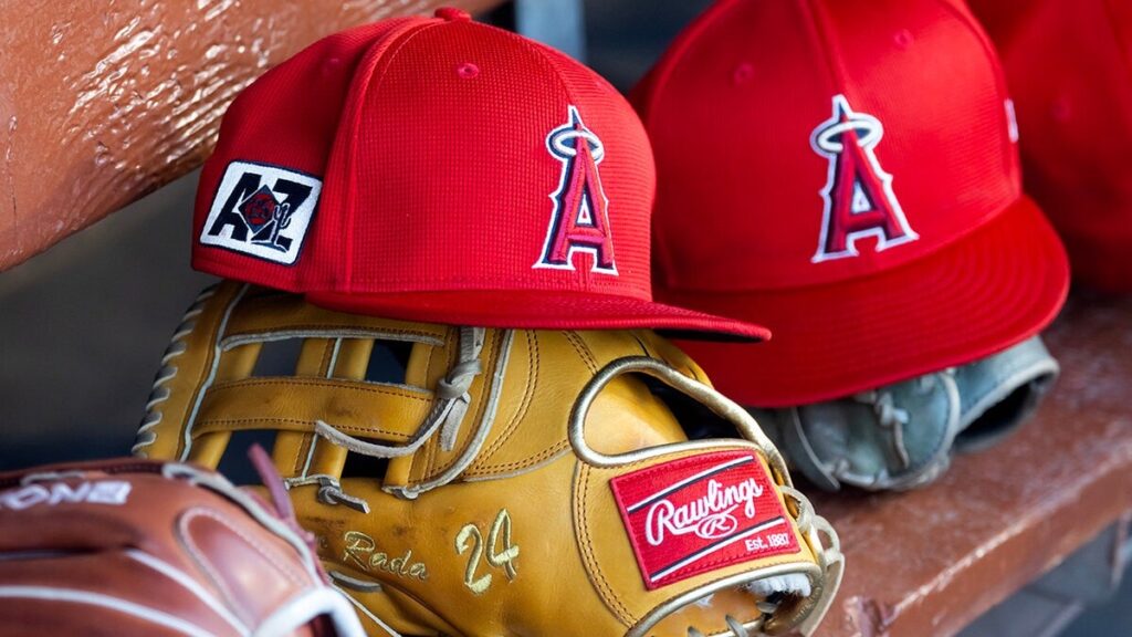 Angels prospect Rio Foster hospitalized after vehicle crash, team says