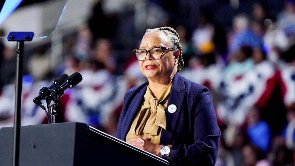 Charlotte mayor slammed over comments after woman stabbed to death on train
