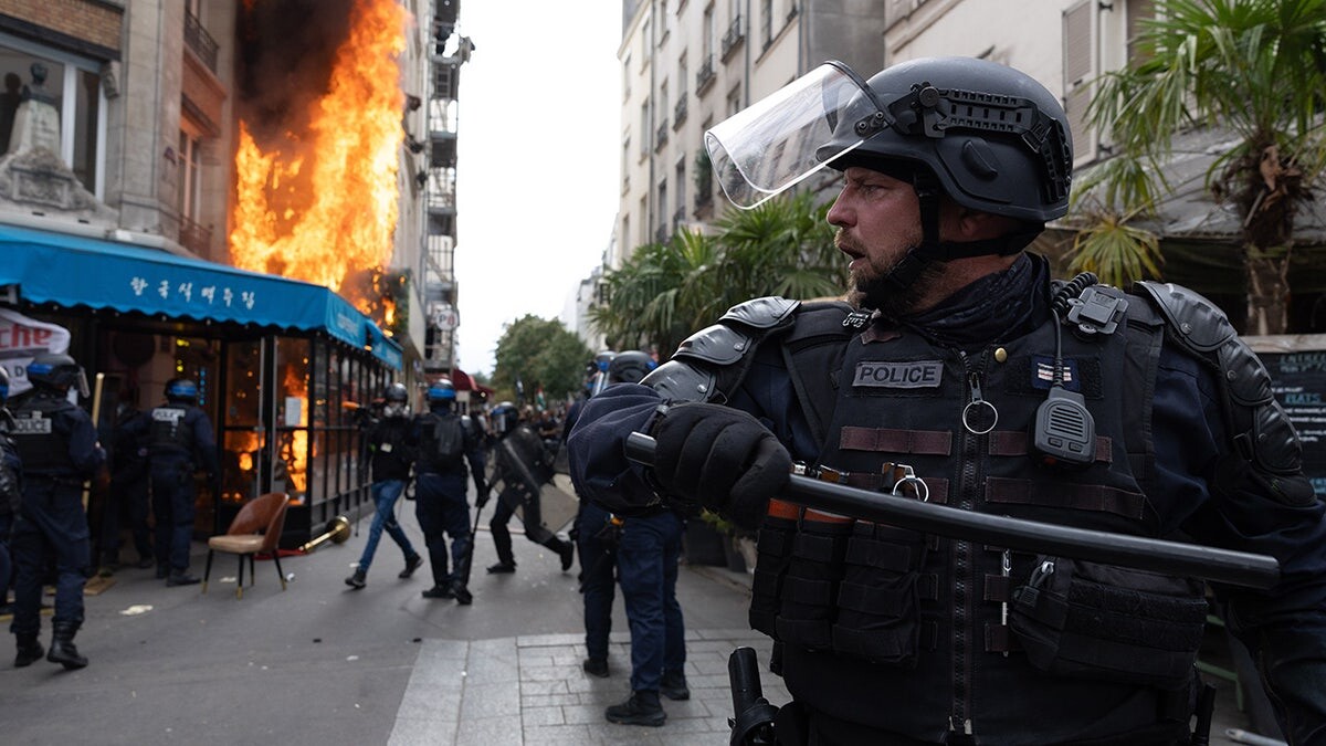 France arrests hundreds as 'Block Everything' protests erupt across country  at george magazine
