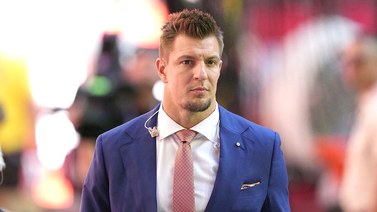 Rob Gronkowski explains why today's rookie quarterbacks are more 'ready to go now' than in years past  at george magazine