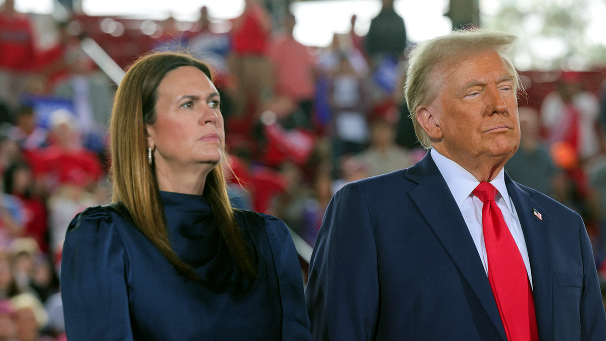 National Guard deploys to aid ICE operations in Arkansas, as Sanders backs key Trump initiative  at george magazine