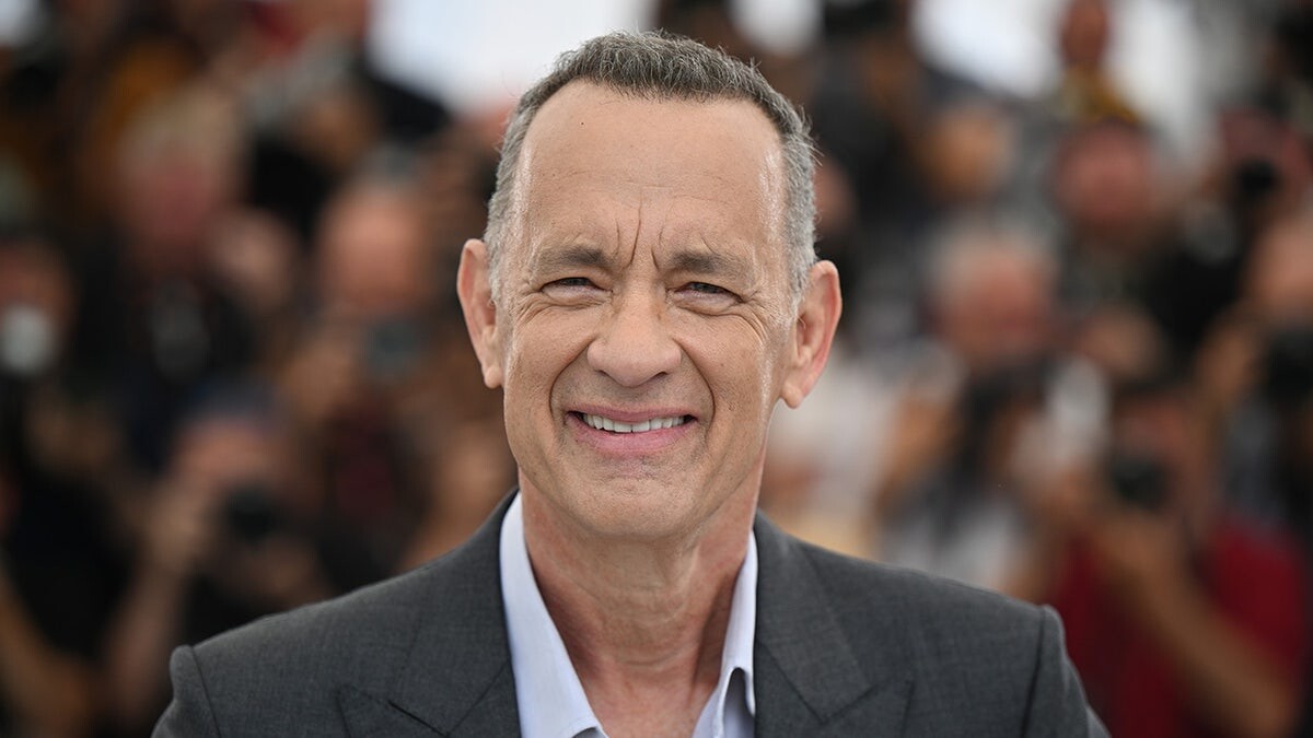 West Point alumni association cancels awards ceremony for Tom Hanks  at george magazine