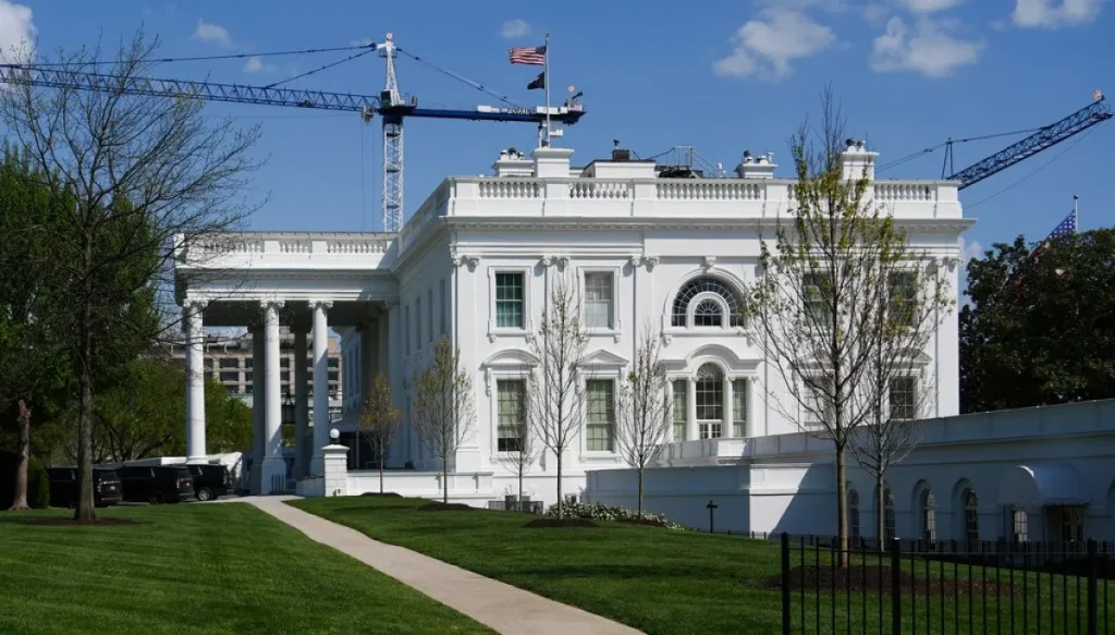 GOP bill will authorize $400M in taxpayer dollars to White House ballroom: Graham