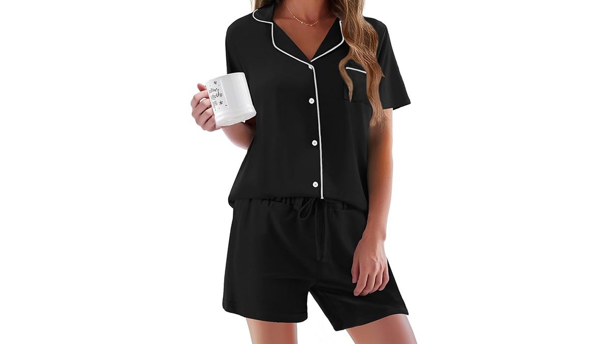 More than 1,000 shoppers bought this pajama set on Amazon last month — now it's 53% off  at george magazine