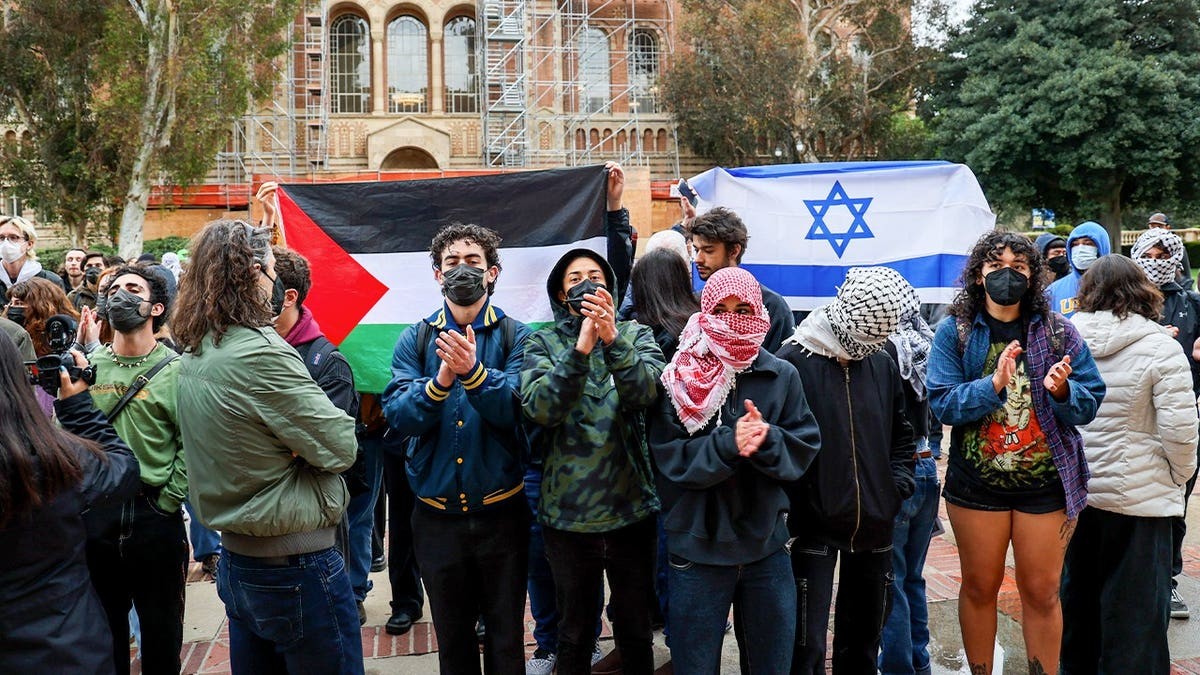 Jewish UCLA students beaten with sticks, pepper sprayed and knocked out by anti-Israel campus mob: lawsuit at george magazine