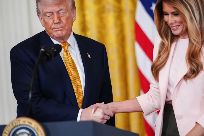 Trump jokes autocorrect made it seem like he forgot Melania’s name
