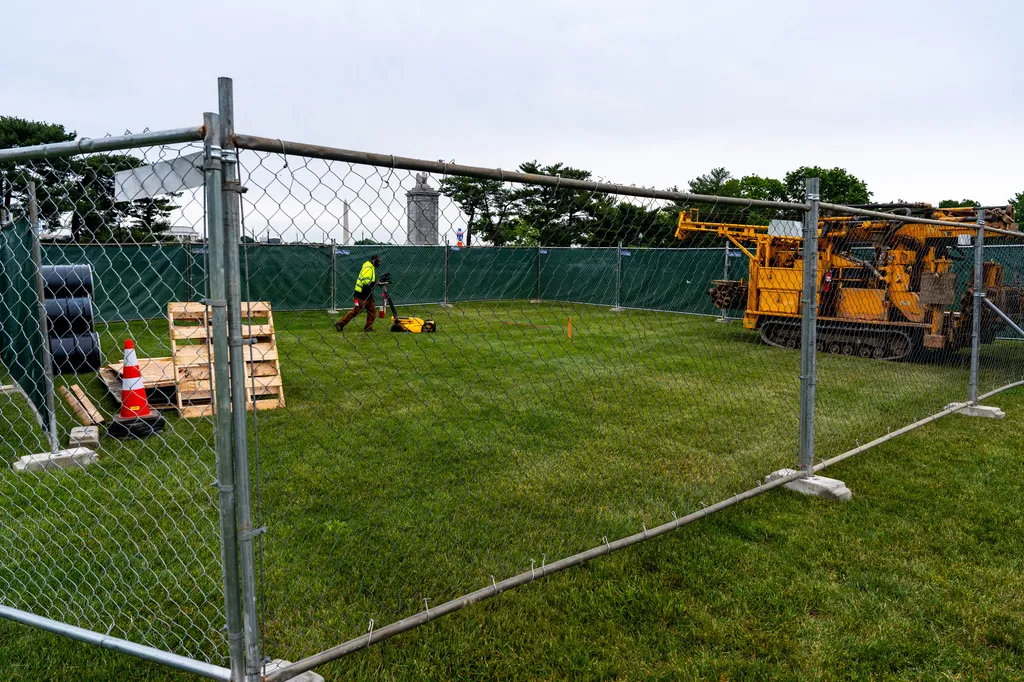 Survey work begins at proposed site of Trump’s Triumphal Arch in DC