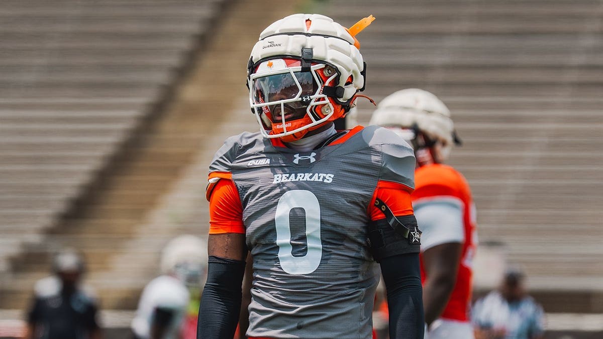 College football player William Davis dead at 22 at george magazine