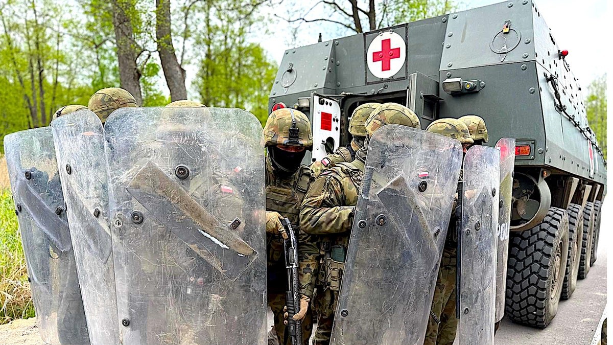 NATO ally Poland warns Russia, Belarus pushing illegal migrants toward alliance — and the US  at george magazine
