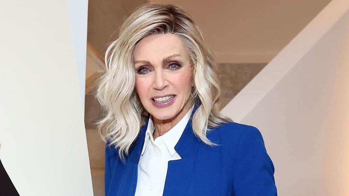 'Knots Landing' star Donna Mills says she won't 'be quiet' after critic targeted her makeup at age 85 at george magazine