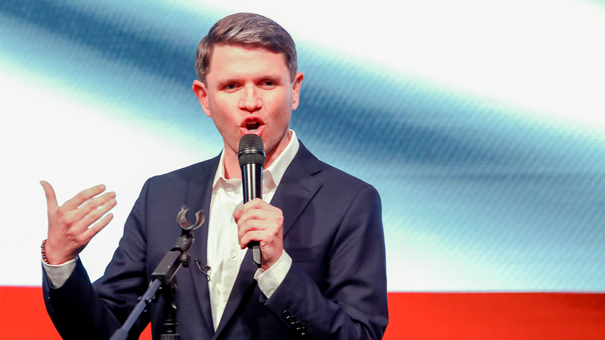 WATCH: Talarico embraces ‘freaky’ identity as crowds chant name meant as insult: ‘So weird’  at george magazine