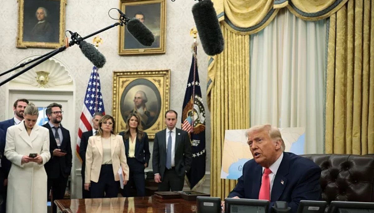 Appeals court weighs Trump crackdown on law firms and security clearance revocations  at george magazine