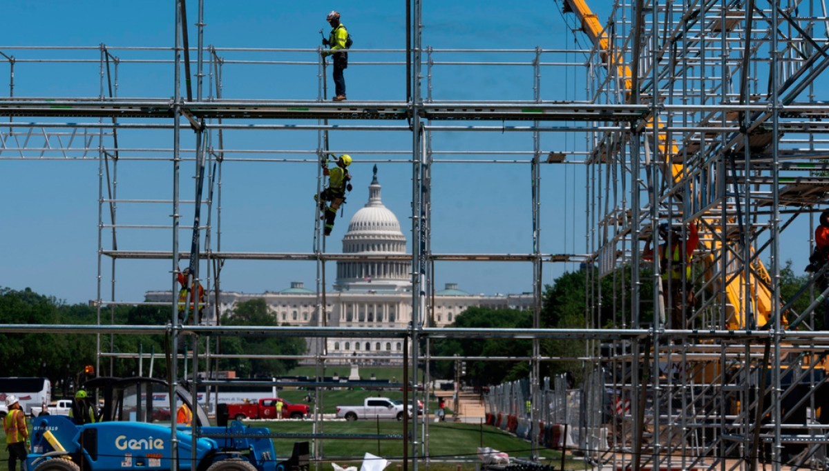 Freedom250 says fuel leak on National Mall was smaller than initially reported  at george magazine