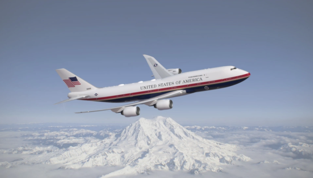 White House bids farewell to old Air Force One, ready to debut Qatari jet at george magazine