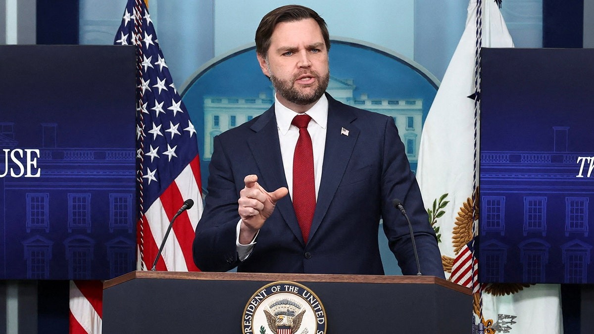 Vance warns left-wing political rhetoric fueling violence after FBI foils alleged White House UFC terror plot at george magazine
