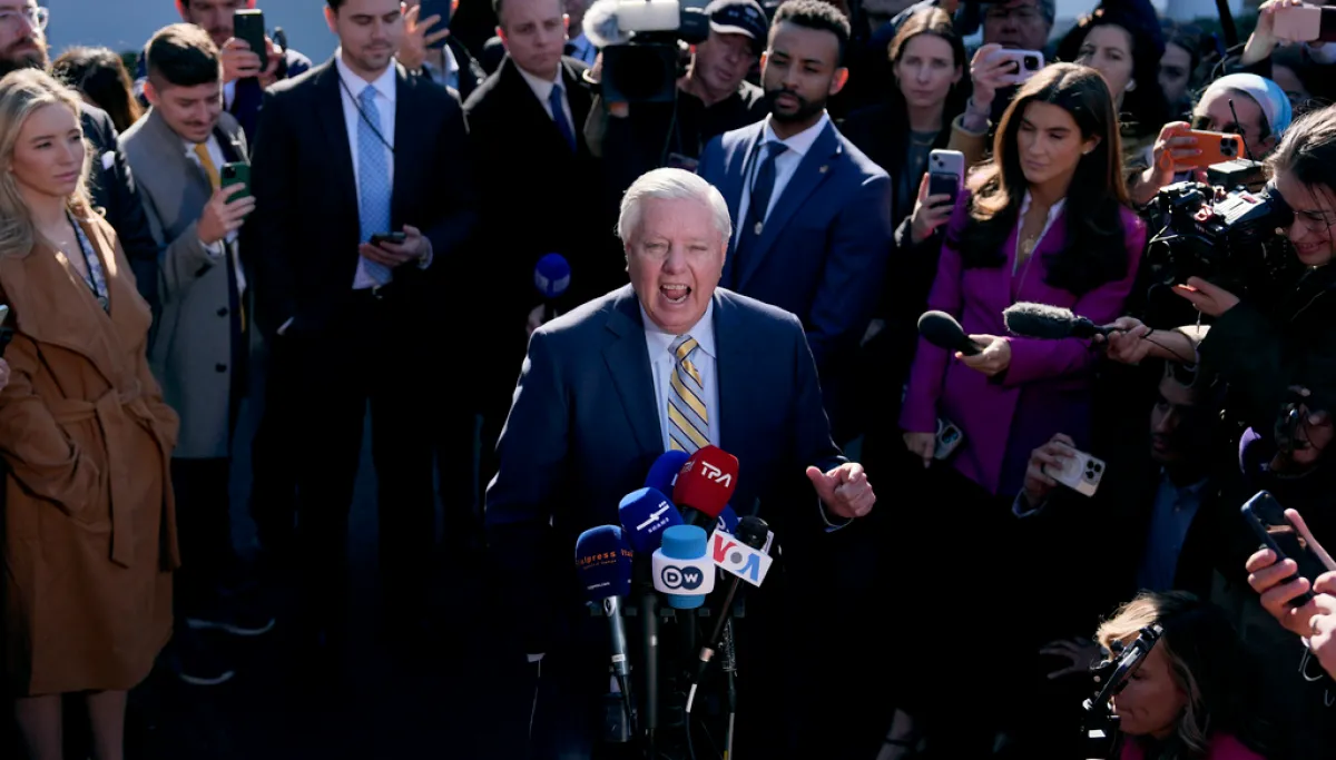 Trump calls for appointing Lindsey Graham’s sister to interim Senate seat at george magazine