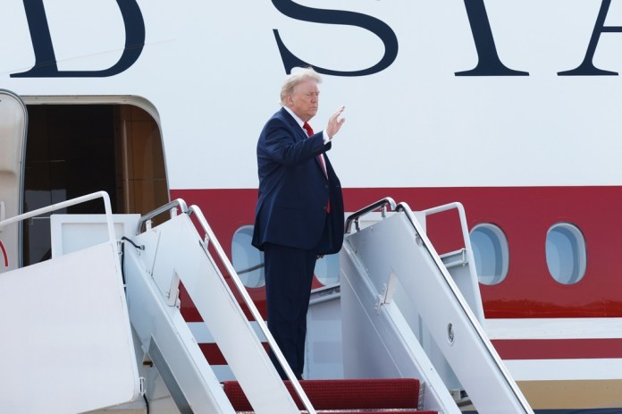 PHOTOS: Trump debuts new Air Force One plane from Qatar