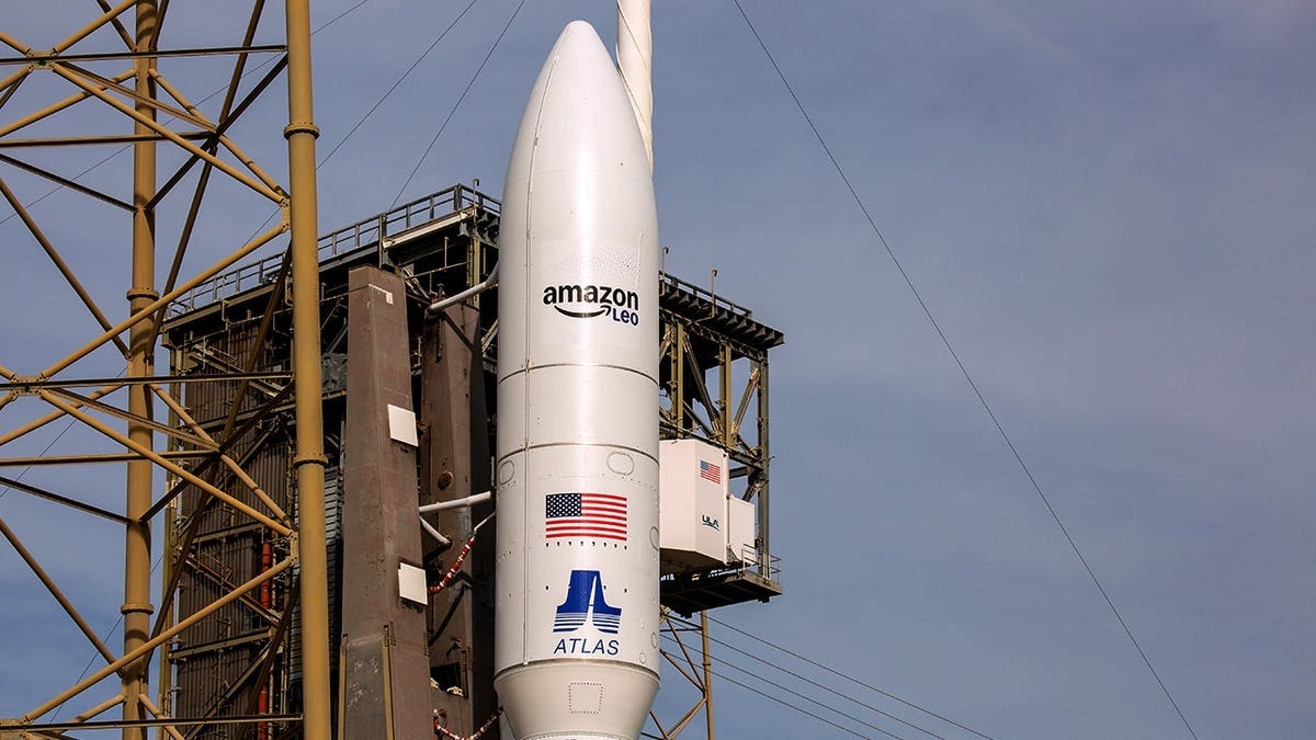 Amazon Leo satellite internet takes on Starlink at george magazine