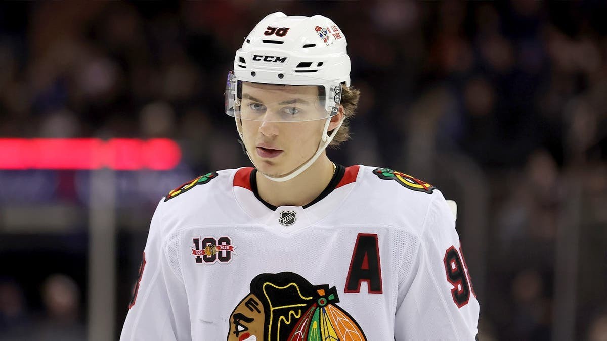 Connor Bedard re-signs with Blackhawks, ending hopes for another NHL offer sheet this offseason at george magazine