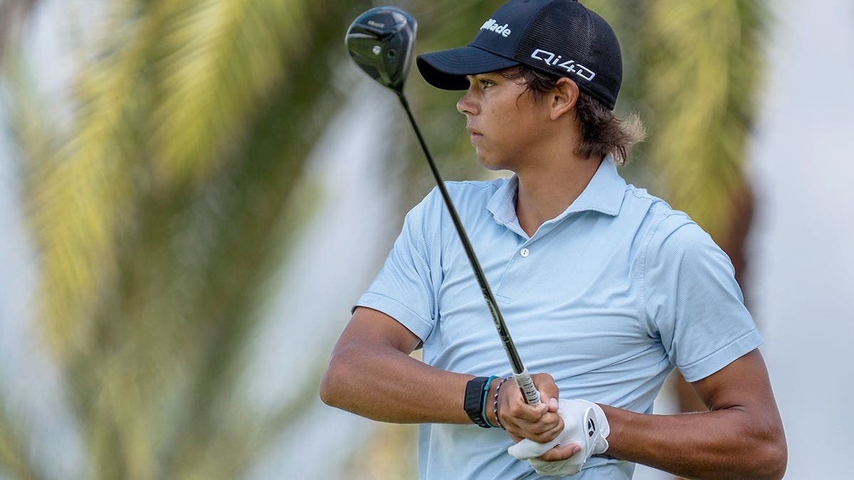 Charlie Woods' shot at the U.S. Junior Amateur ruined by clueless golf fan's phone: 'Really, dude?'  at george magazine