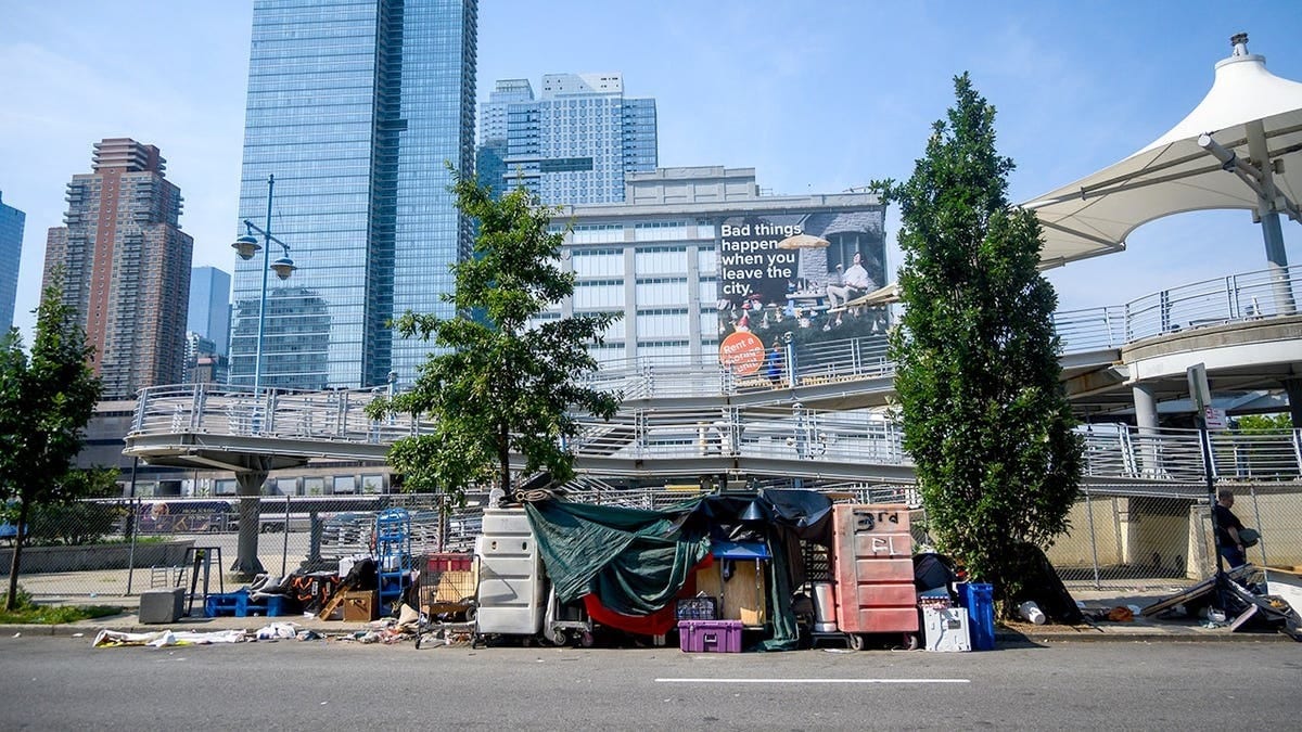 SEE IT: Massive NYC homeless encampment fuels backlash against Mamdani at george magazine