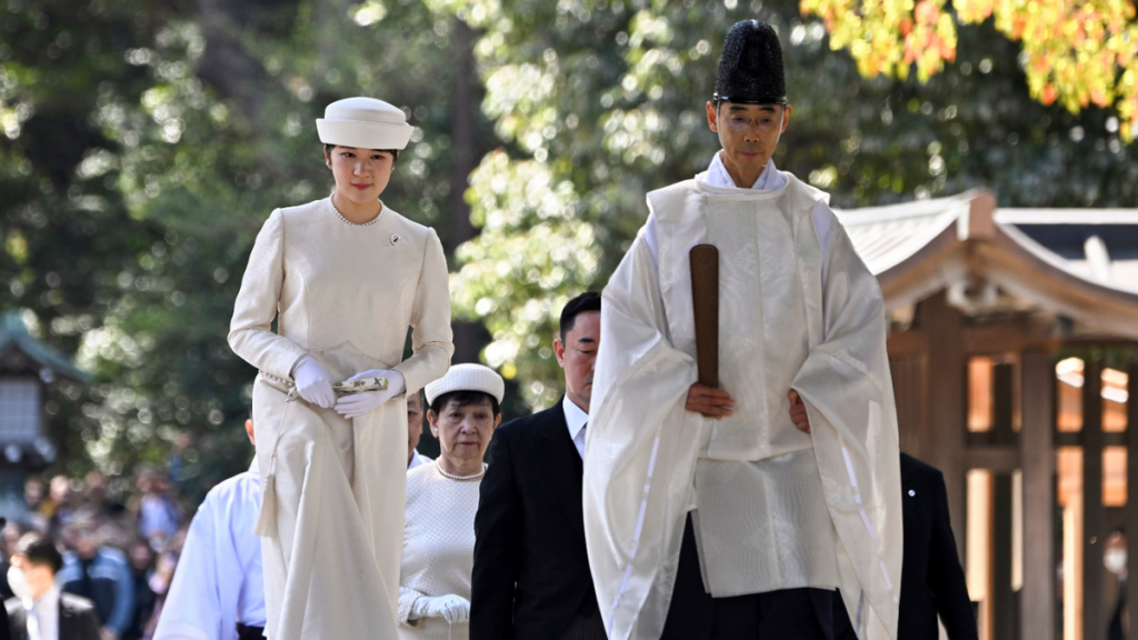 Asian nation with 1,500-year-old imperial line insists only men can become emperor in policy revision