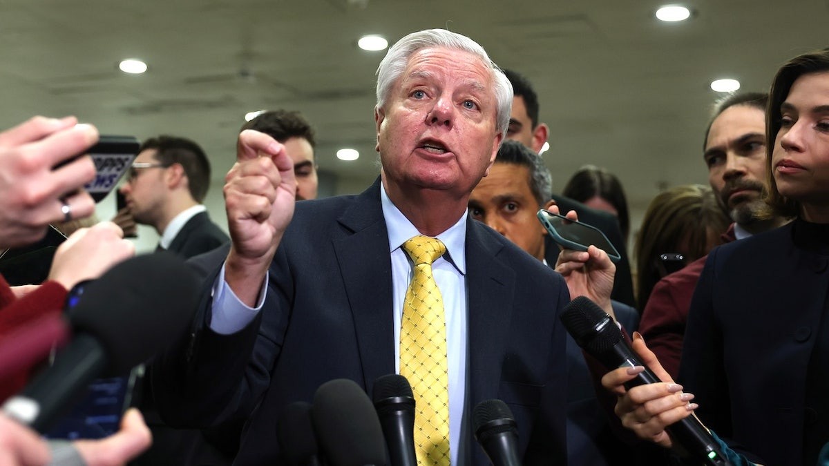 Lindsey Graham left behind modest wealth despite decades in Washington’s elite circles at george magazine