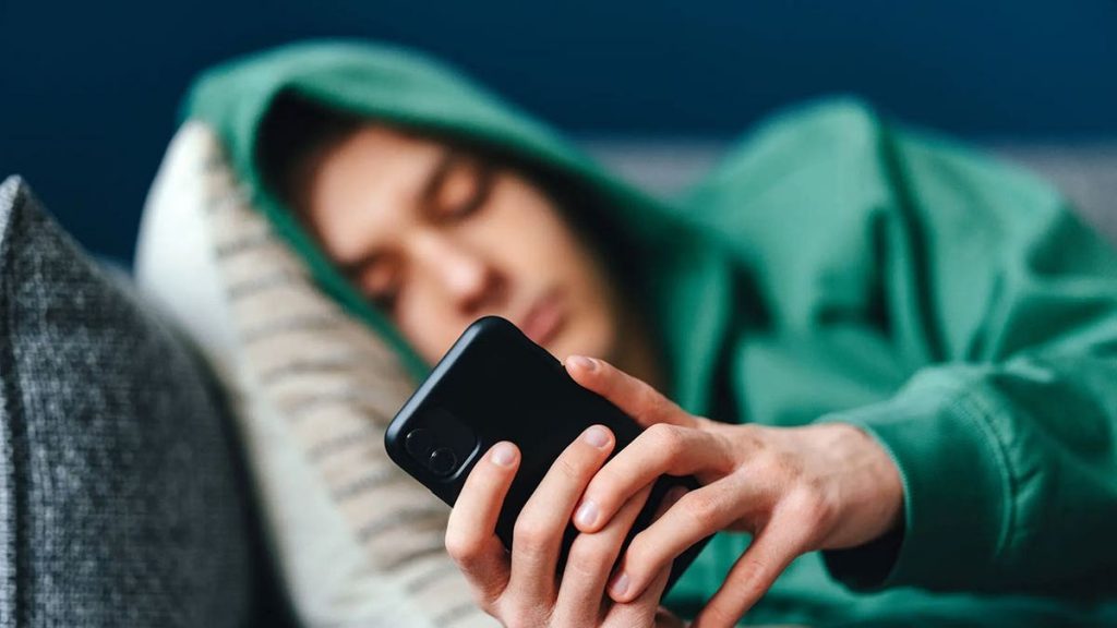 I worry less about screens than about the challenges today’s teens never face