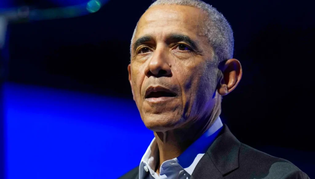 Obama summoned to action as GOP widens cash advantage