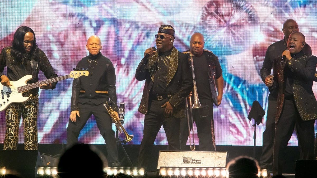 Earth, Wind & Fire abruptly postpones show after band member’s medical emergency at george magazine