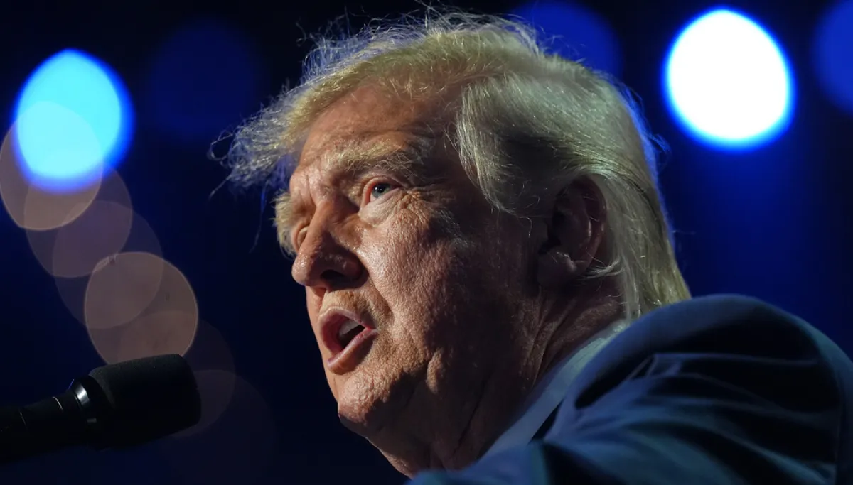 Trump’s midterm convention crowd boos John Thune  at george magazine