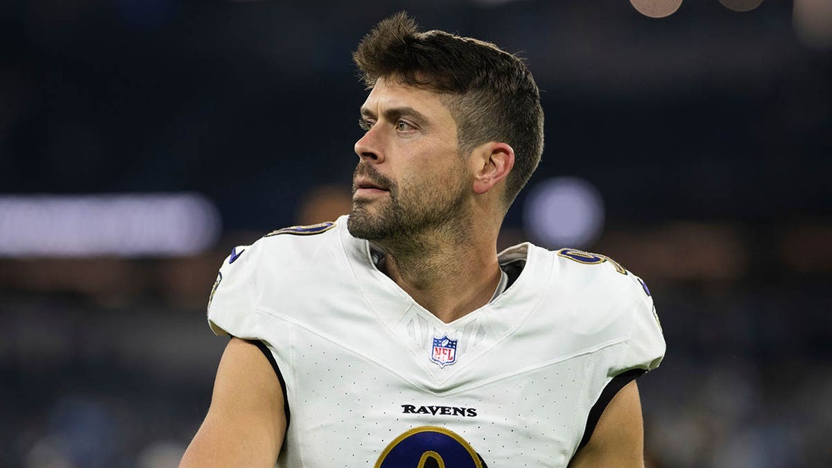 Justin Tucker looks to make NFL comeback after spa allegations, works out with the Jets  at george magazine