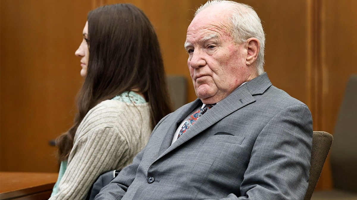 Lindsay Clancy jury wraps day 6 with bombshell one-juror standoff, deliberations to resume Friday at george magazine