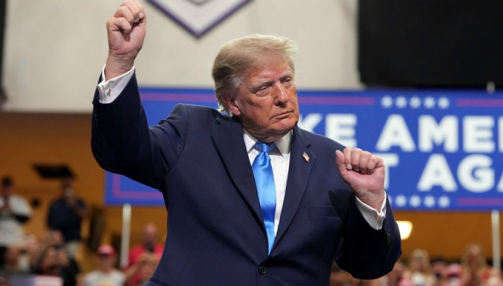 WATCH LIVE: Trump rallies for Jon Husted and Vivek Ramaswamy in Ohio