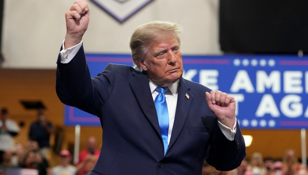 WATCH LIVE: Trump rallies for Jon Husted and Vivek Ramaswamy in Ohio  at george magazine