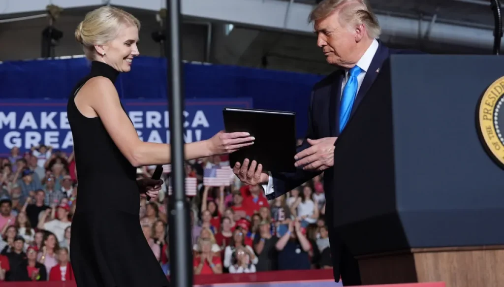 Trump signs order waiving off-road rule for red-dyed diesel at Nebraska rally